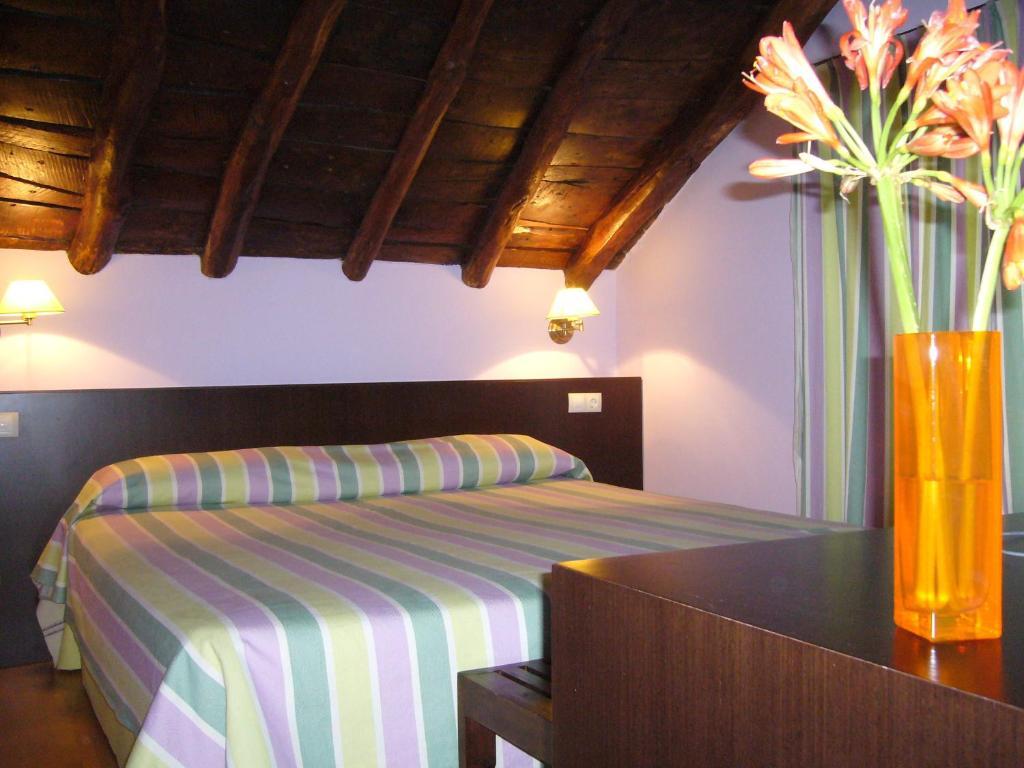 Hotel Rural Casa Roja Cadavedo Chambre photo